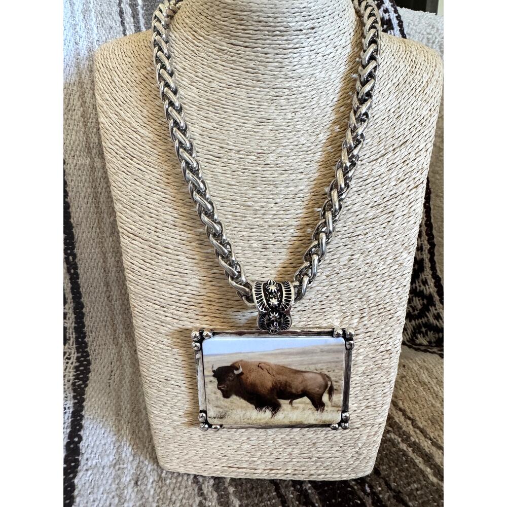 Western Buffalo Bison Pendant Necklace Silver Tone Cowgirl Statement NWOT